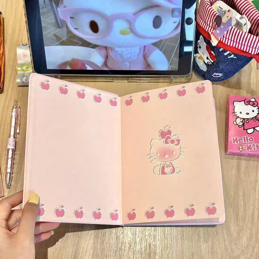 Hello Kitty Notebook - Image 2